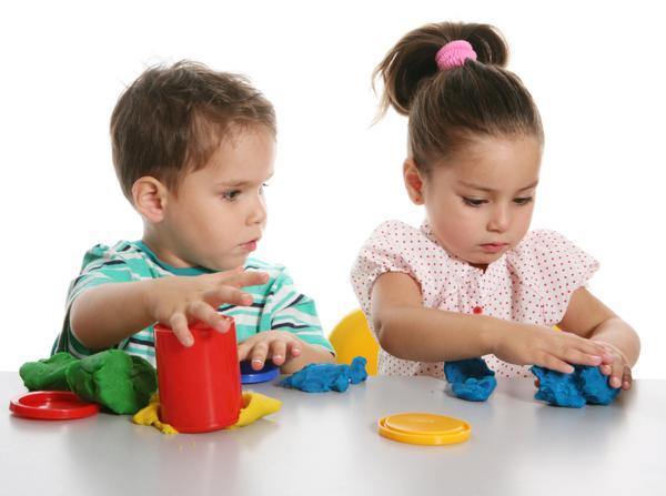8 Signs Your Child May Benefit from Occupational Therapy - EazyHold