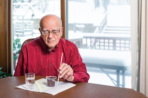 Low-Tech Stroke Rehabilitation Exercises - EazyHold