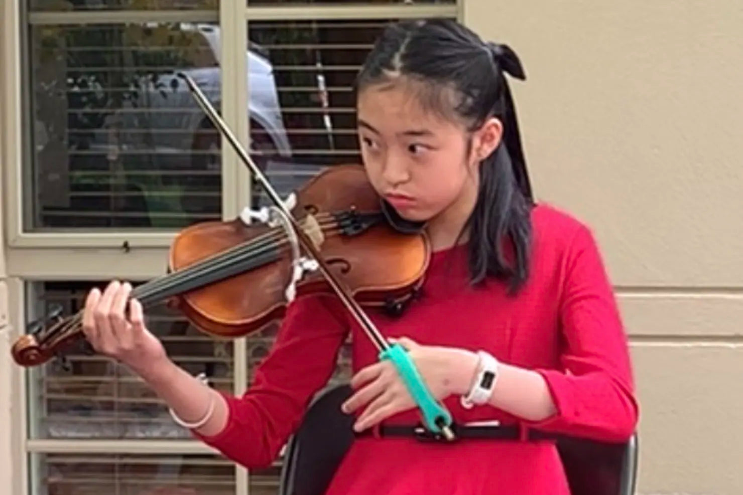 Tiana Relearns to Play Violin After a Stroke at Age 10